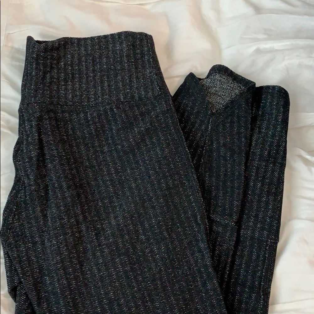 Joah Brown: Scallop Ankle Legging